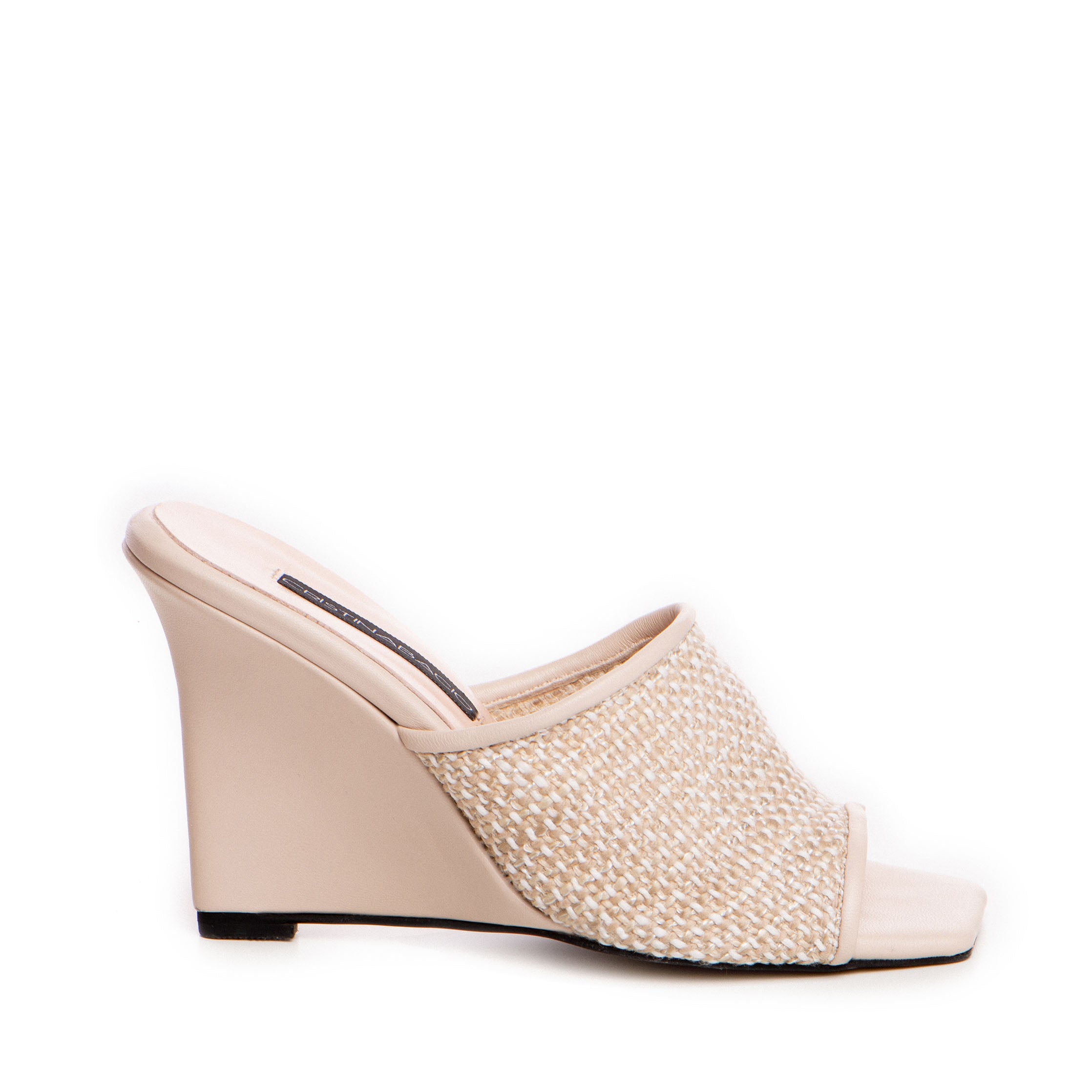 Amelia Wedge * White Chocolate Linen 100