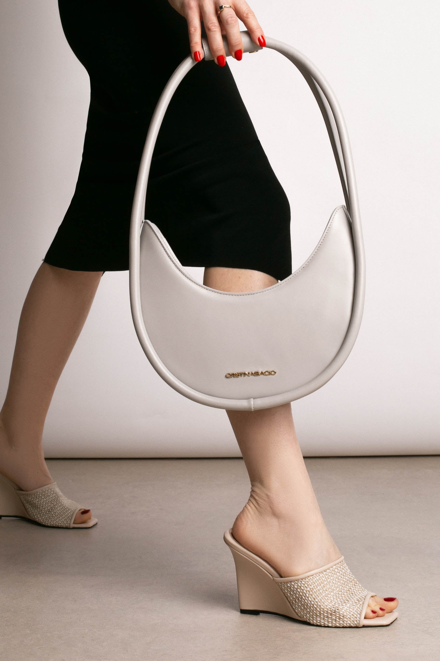 Amelia Wedge * White Chocolate Linen 100