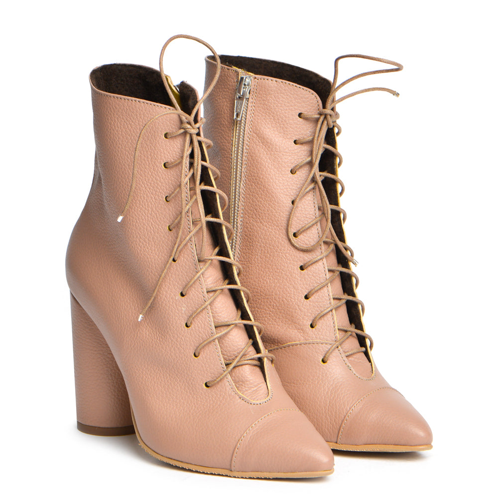 Anne Boots * Mocha Mousse 100
